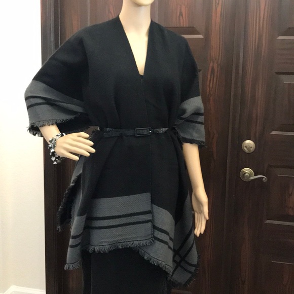 WOOLRICH Reversible blanket wrap - Picture 5 of 12